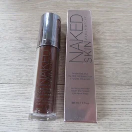 Urban Decay Naked Skin Fond de teint liquide 30 ml